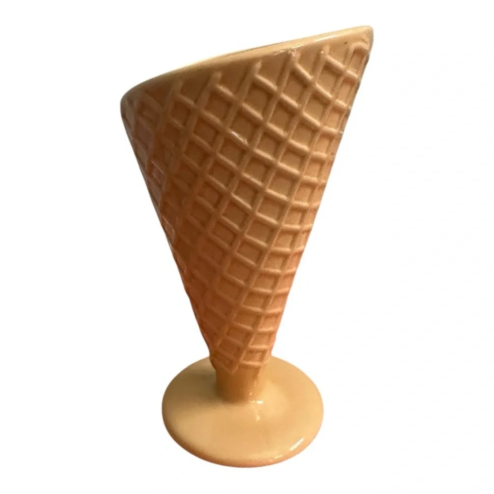Pottery Barn Ice Cream Cone Bowls
